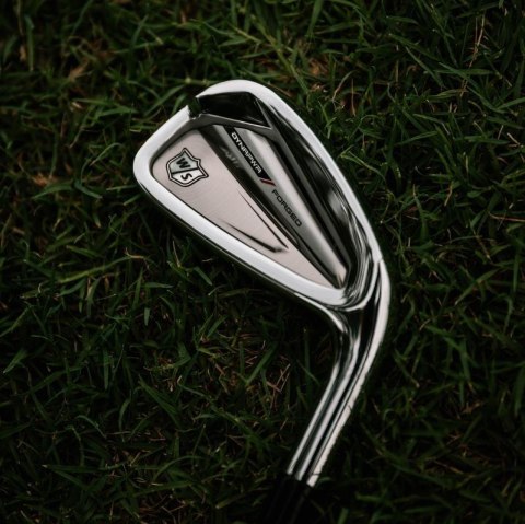 Zestaw kijów ironów do golfa Wilson DYNAPWR Forged (grafitowy shaft regular) 5-PW